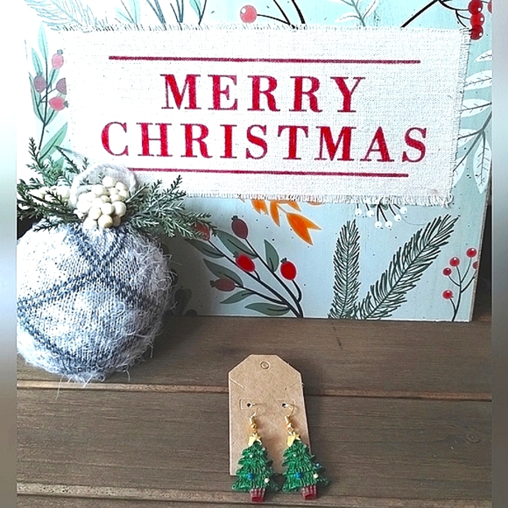 New Christmas Tree Earrings